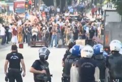 Turkish street clashes