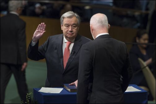 Antonio Guterres being sworn in as UN Secretary-General