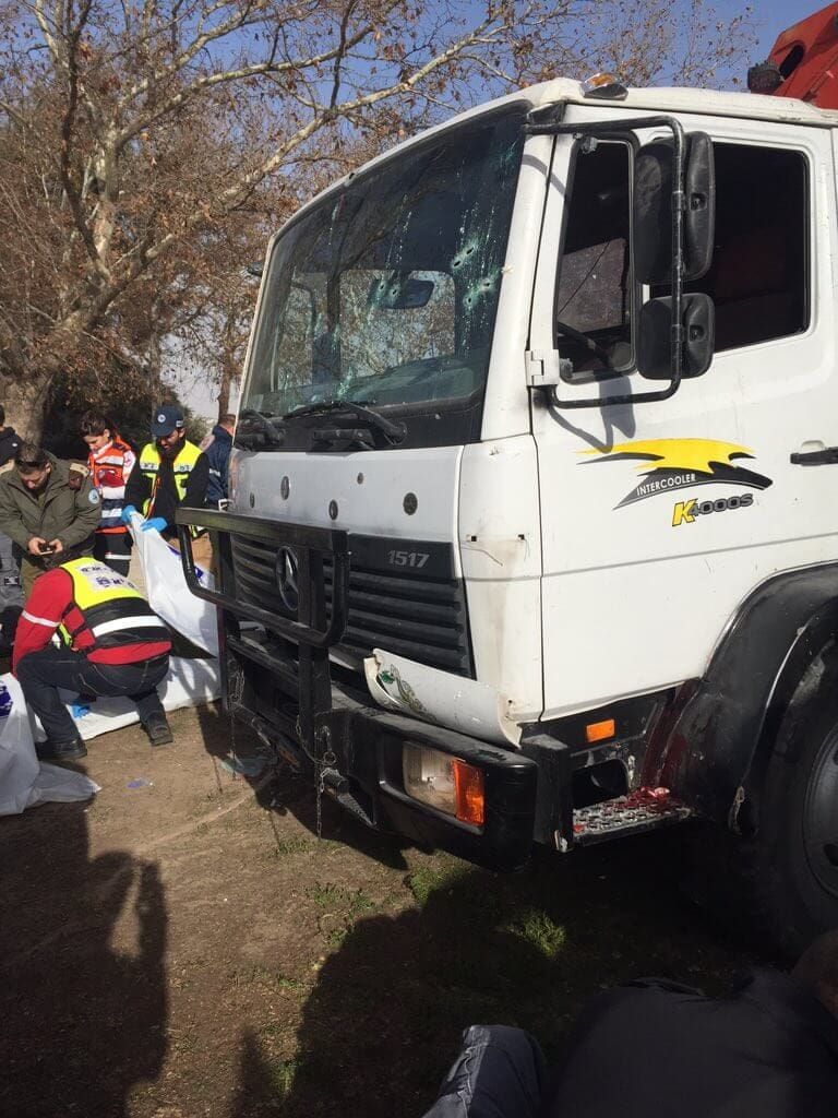 Le camion utilisé dans l'attentat (crédit : Porte-parole de la Police israélienne)